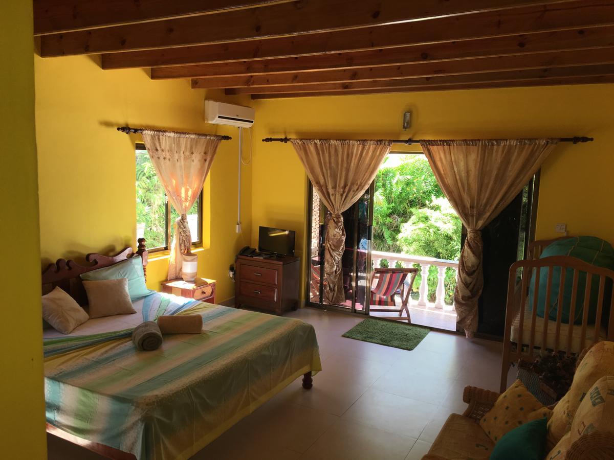 Linsen Selfcatering La Digue