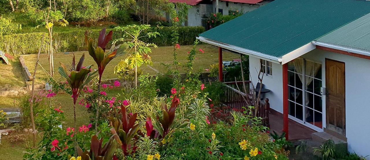 Linsen Selfcatering Apartamento La Digue