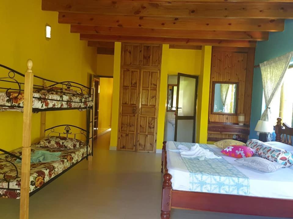 Linsen Selfcatering * La Digue